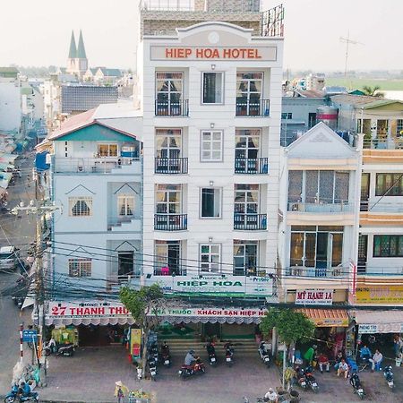 Hiep Hoa Hotel Чау Док Екстериор снимка