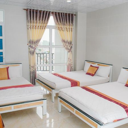Hiep Hoa Hotel Чау Док Екстериор снимка